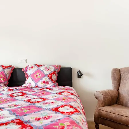 Elegant Coastal Retreat In * Кнокке-Хейст